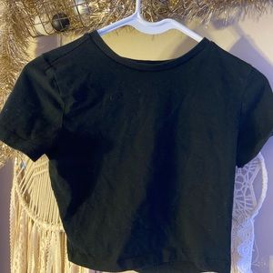 black cropped t shirt from wild fable size womens s